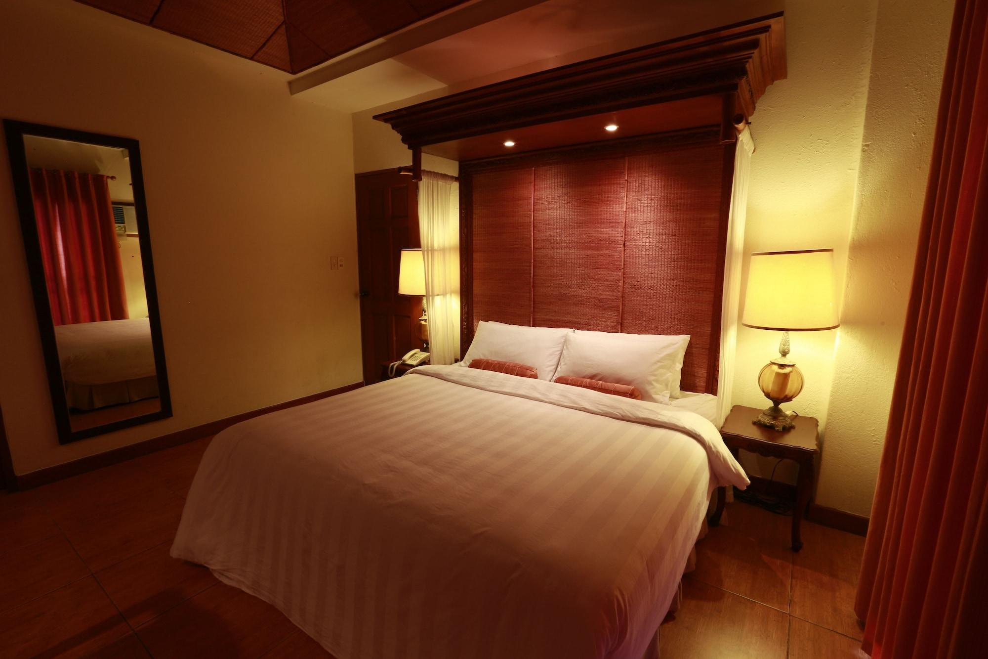 Java Hotel Laoag Bagian luar foto