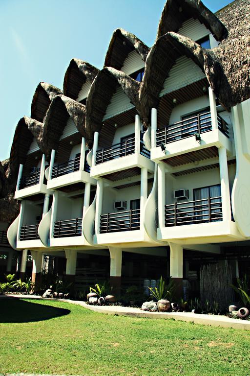 Java Hotel Laoag Bagian luar foto