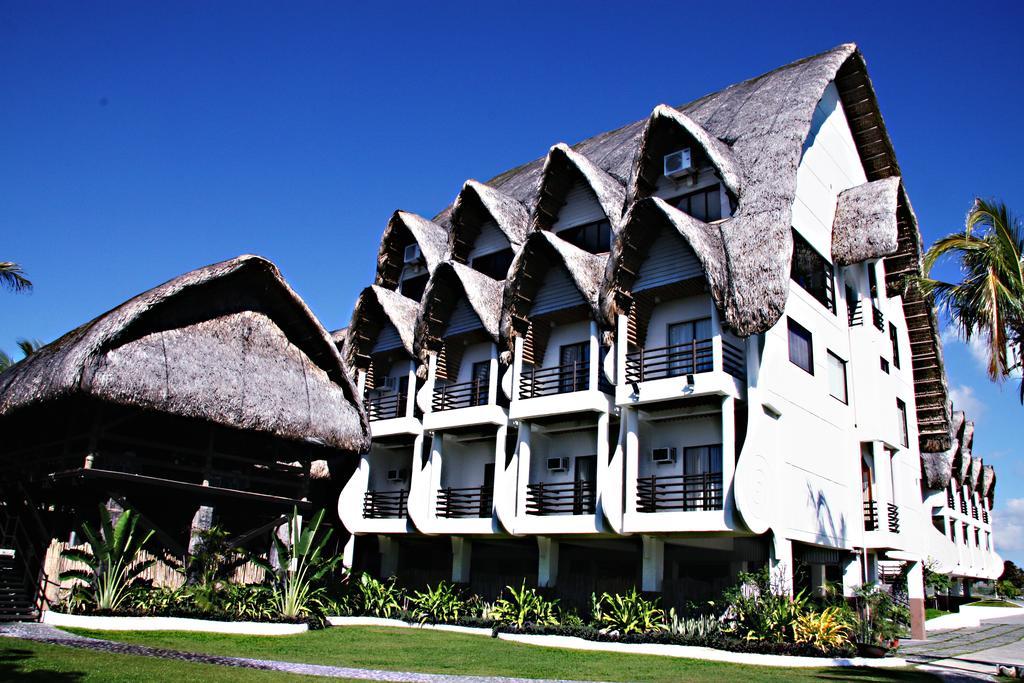 Java Hotel Laoag Bagian luar foto